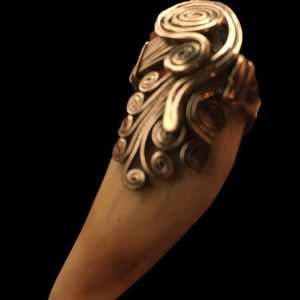 Zilveren zeeleeuwen tand amulet